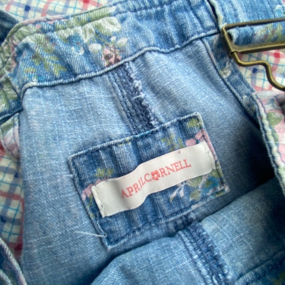 🌸 April Cornell Floral Overalls – Size Small – NWT – $50
- Picture 7 of 8